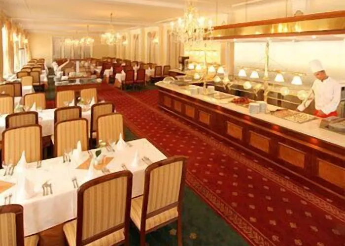 Parkhotel Richmond Κάρλοβι Βάρι