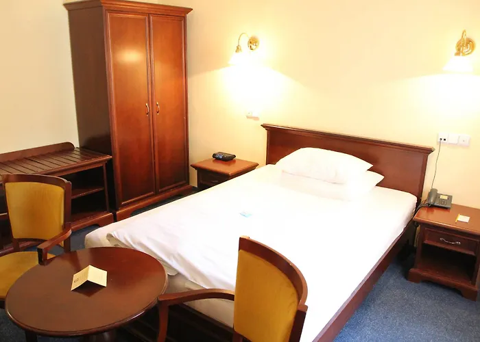 Ξενοδοχείο Parkhotel Richmond 4*