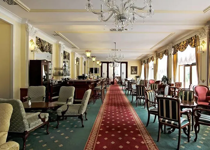 Parkhotel Richmond Ξενοδοχείο Κάρλοβι Βάρι
