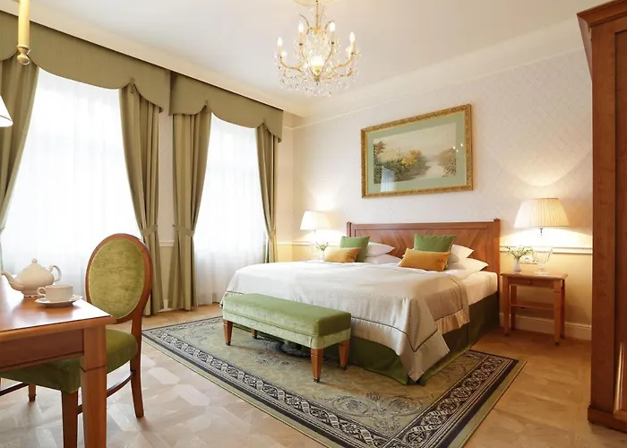 Parkhotel Richmond Κάρλοβι Βάρι