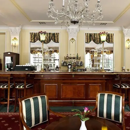 Parkhotel Richmond מלון 4*