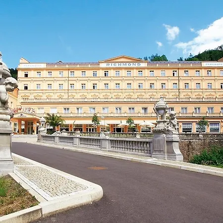 Отель Parkhotel Richmond 4*