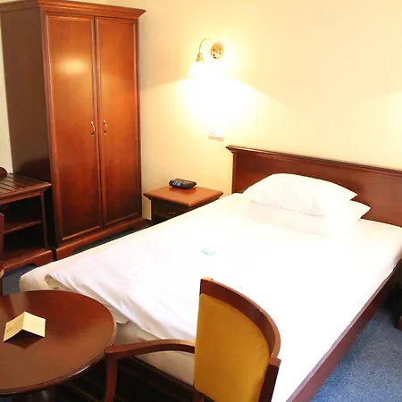 Отель Parkhotel Richmond 4*